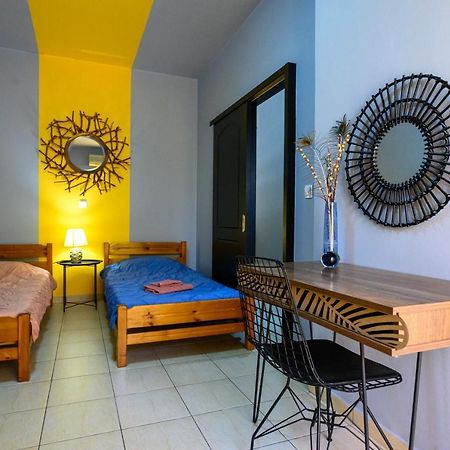 Rea Apartment II "1Minute From The Beach" Kalamata Luaran gambar