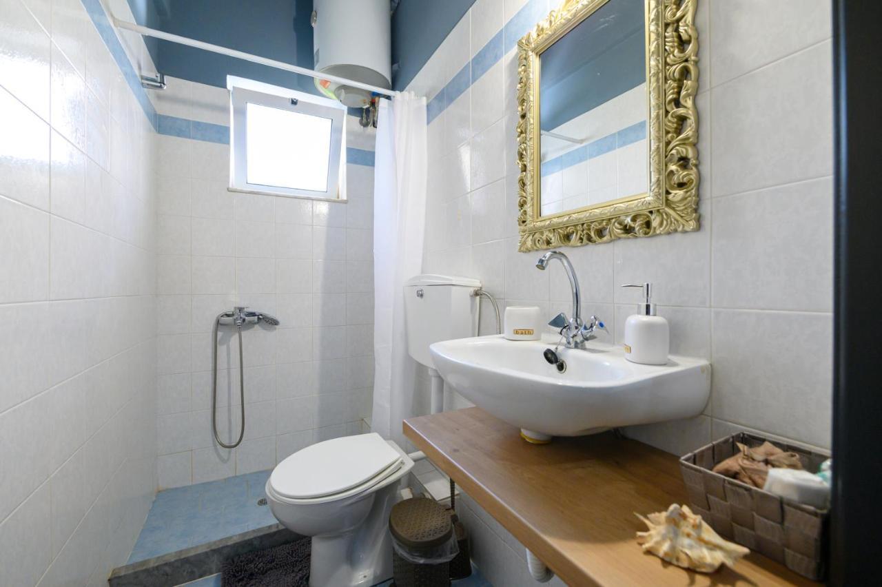 Rea Apartment II "1Minute From The Beach" Kalamata Luaran gambar